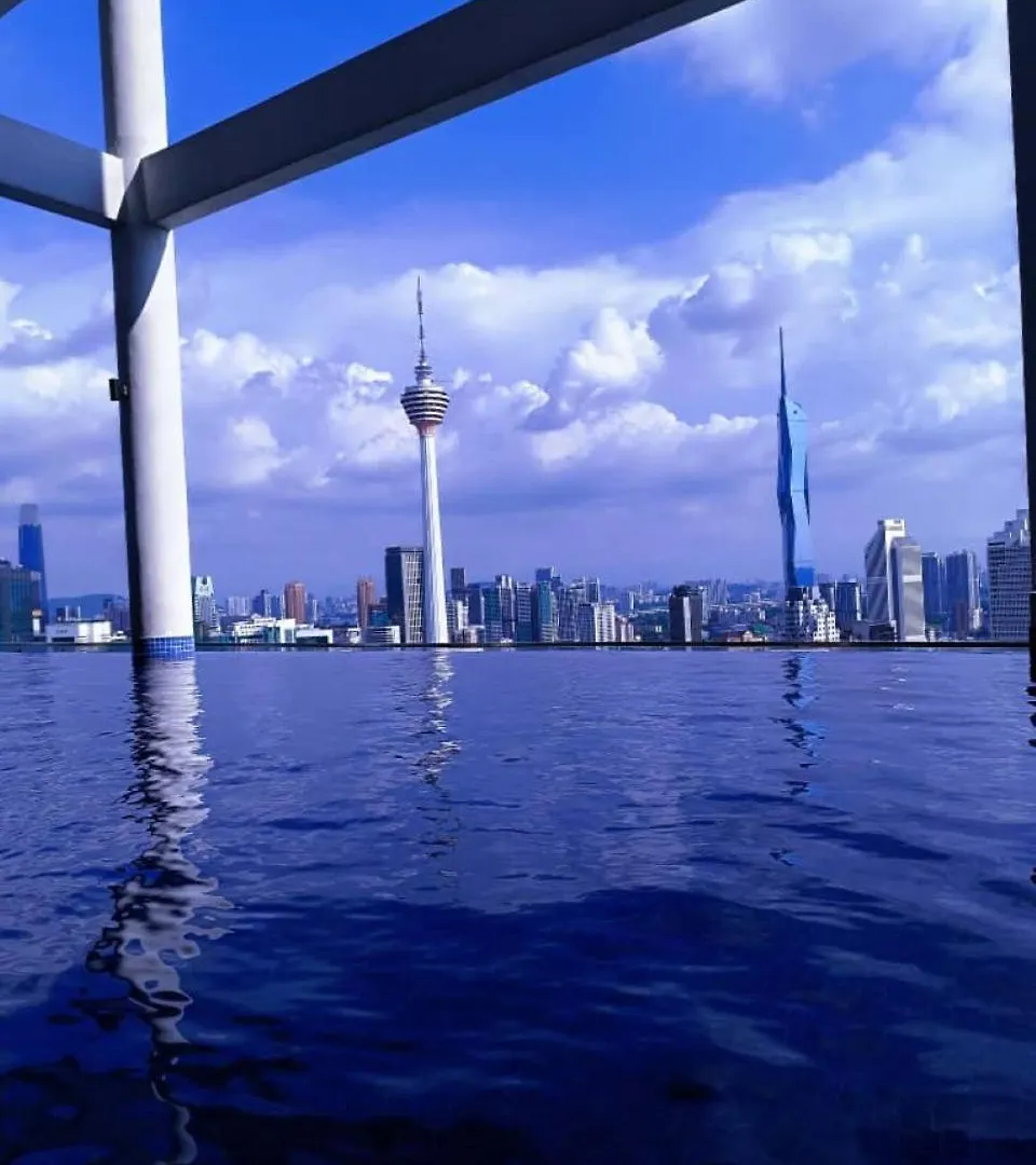 The Luxe Klcc By Service Suites Kuala Lumpur 0*,