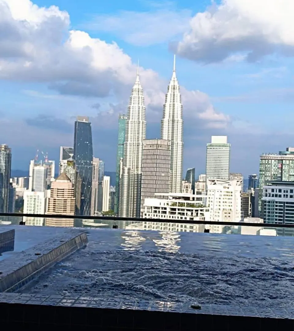 The Luxe Klcc By Service Suites Kuala Lumpur Malaysia