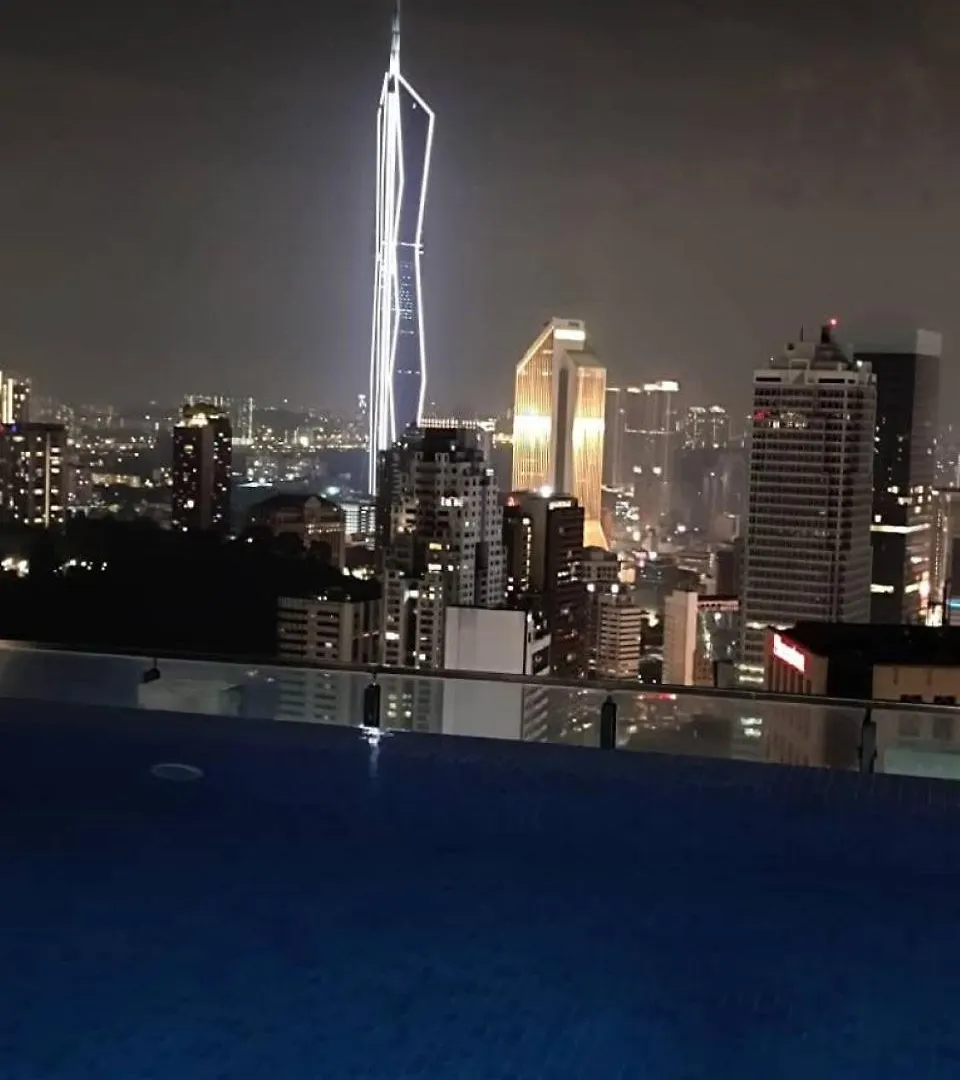 The Luxe Klcc By Service Suites Kuala Lumpur