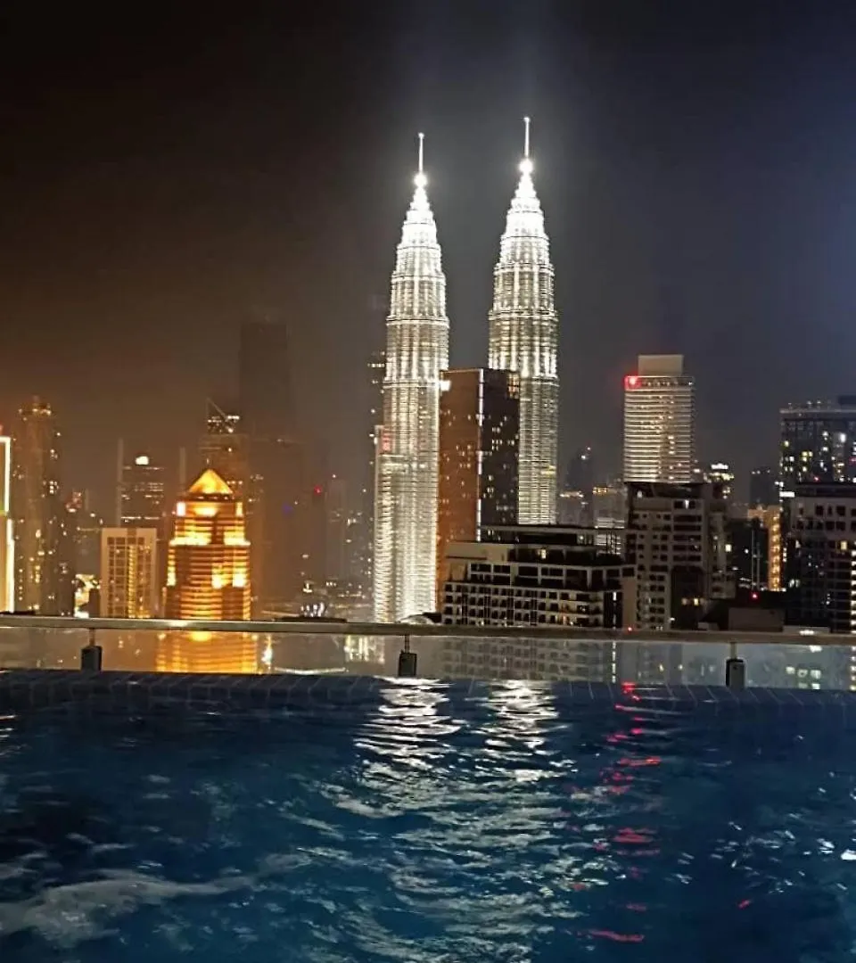 Apartment The Luxe Klcc By Service Suites Kuala Lumpur