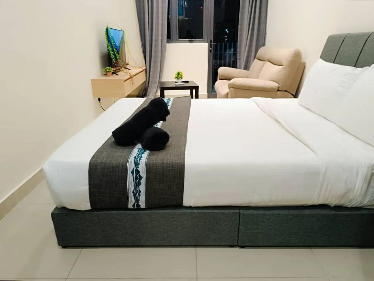 The Luxe Klcc By Service Suites Kuala Lumpur