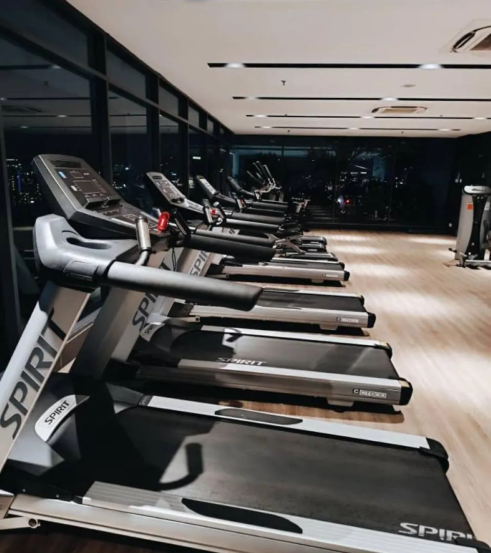 The Luxe Klcc By Service Suites Kuala Lumpur Apartment