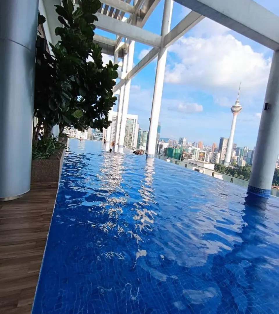 Apartment The Luxe Klcc By Service Suites Kuala Lumpur