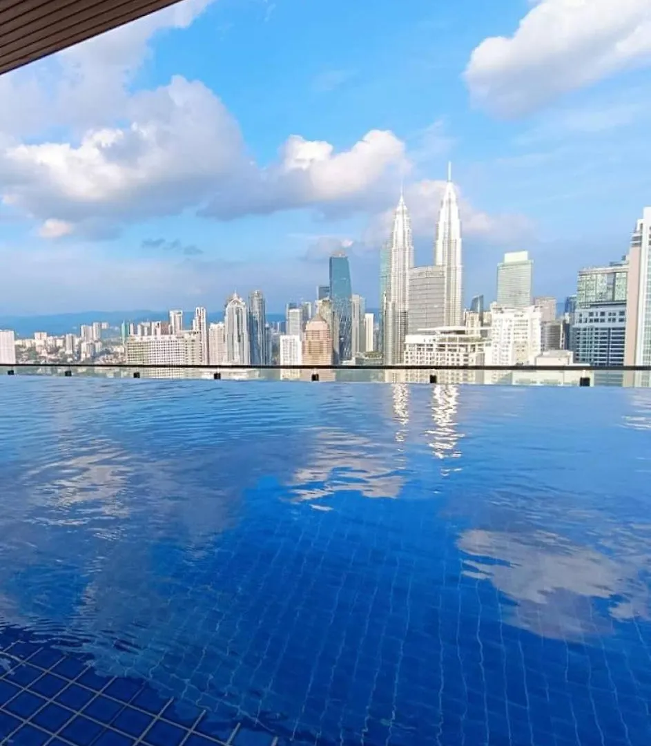 The Luxe Klcc By Service Suites location